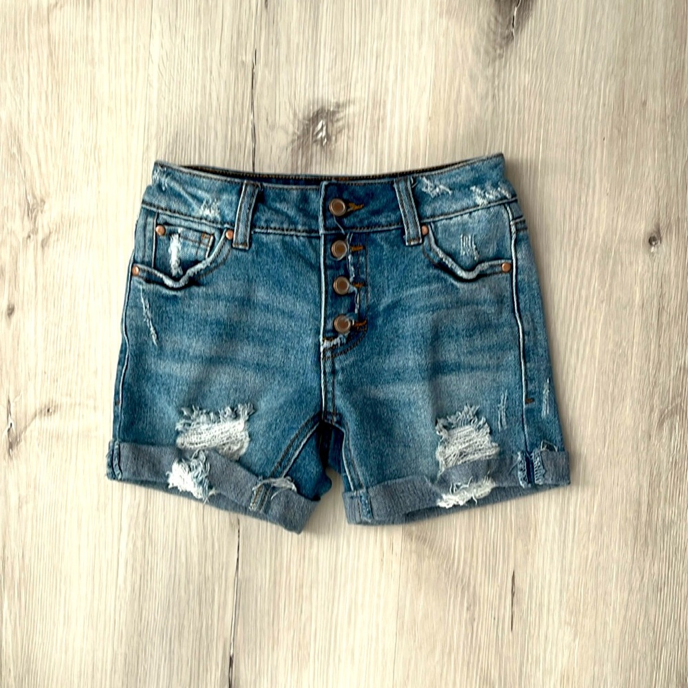 Chelsea +Violet Kids denim shorts NWT Size 7